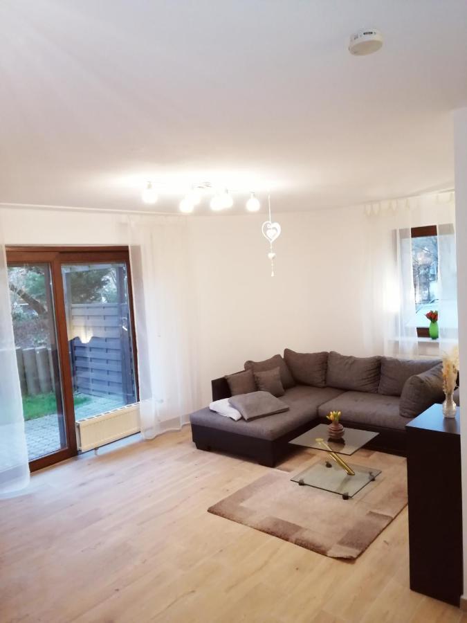 Ebenerdige Ferienwohnung Mit Grosser Terrasse In Der Naehe Des Waldes, Zum Wohlfuehlen Schoneck Kültér fotó