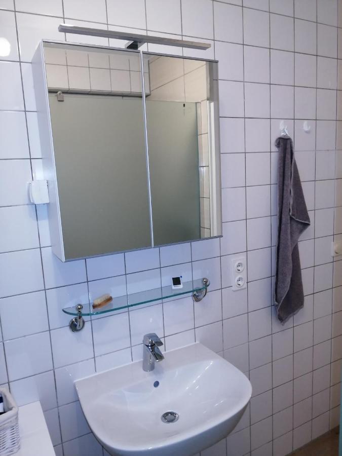 Ebenerdige Ferienwohnung Mit Grosser Terrasse In Der Naehe Des Waldes, Zum Wohlfuehlen Schoneck Kültér fotó
