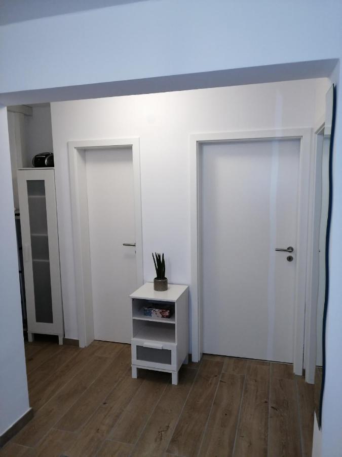 Ebenerdige Ferienwohnung Mit Grosser Terrasse In Der Naehe Des Waldes, Zum Wohlfuehlen Schoneck Kültér fotó
